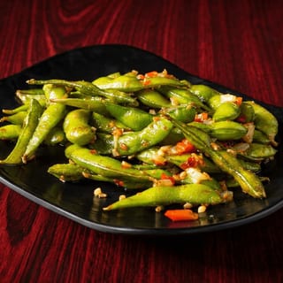 Spicy Garlic Edamame